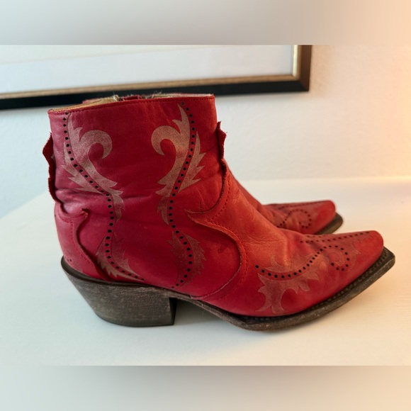 Corral Boots Red Laser Ankle Boots size 8 - Picture 3 of 7